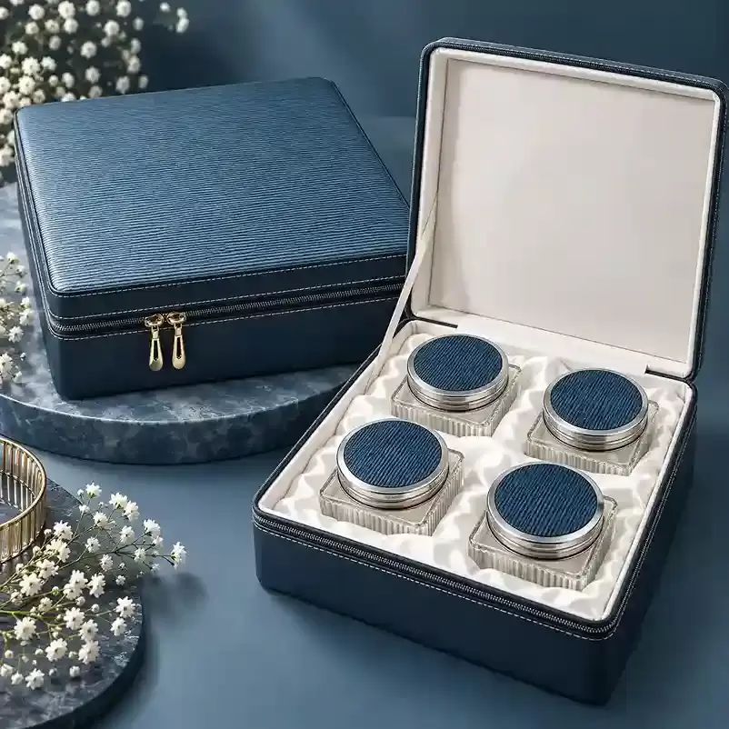 ZIPPER BLUE BOX